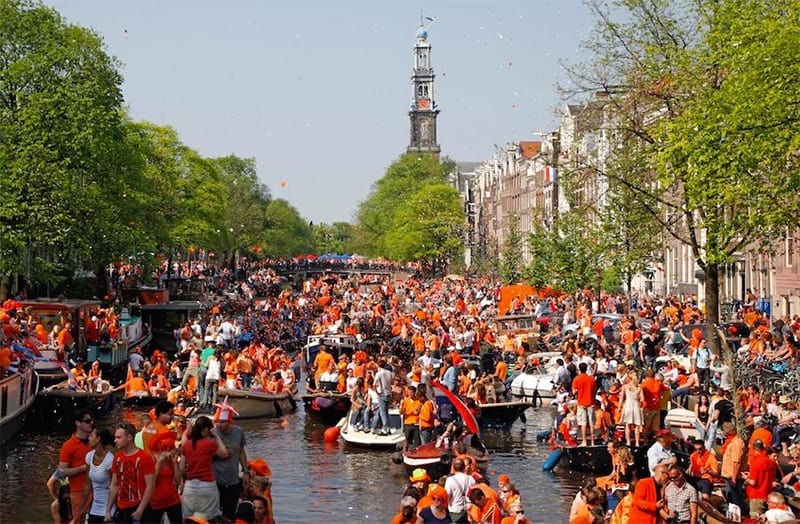 Königstag Amsterdam Boot mieten Rederij Prinsengracht