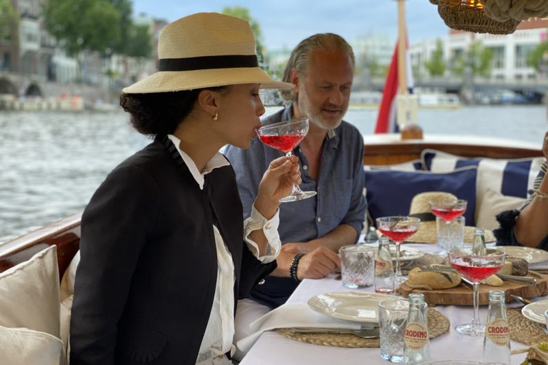 Wijn cruise of diner cruise in amsterdam
