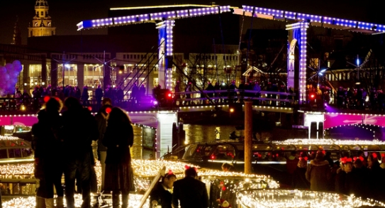 Amsterdam Light Festival Borrel cruise