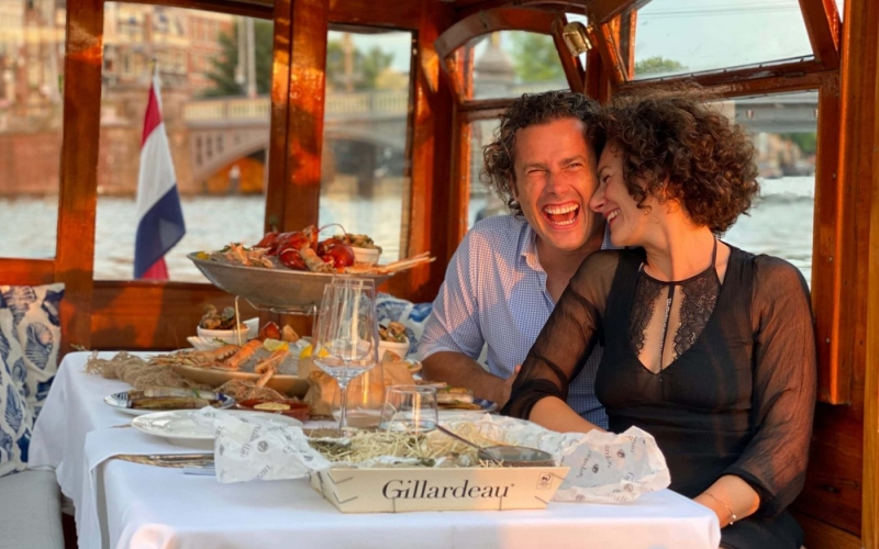Dinner Cruise Amsterdam Prive Rondvaart met eten en diner